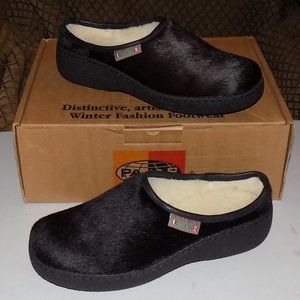 New Pajar Chalet Brown  cow fur, Italian wool clog